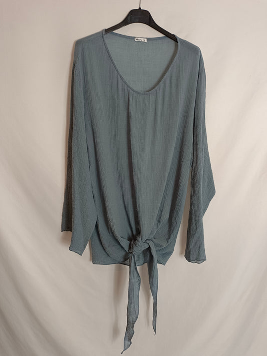 MI&CO. Blusa oversized nudo T.s