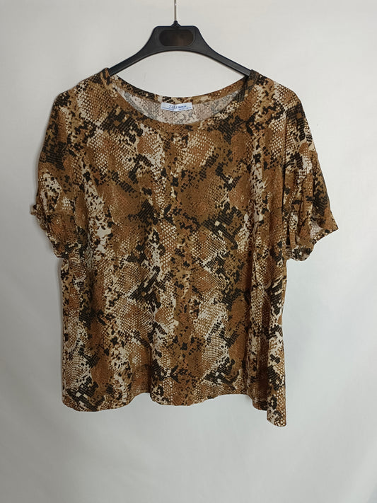 ZARA. Camiseta print T.l