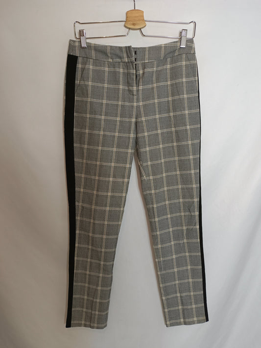 MORGAN. Pantalón gris cuadros T.36