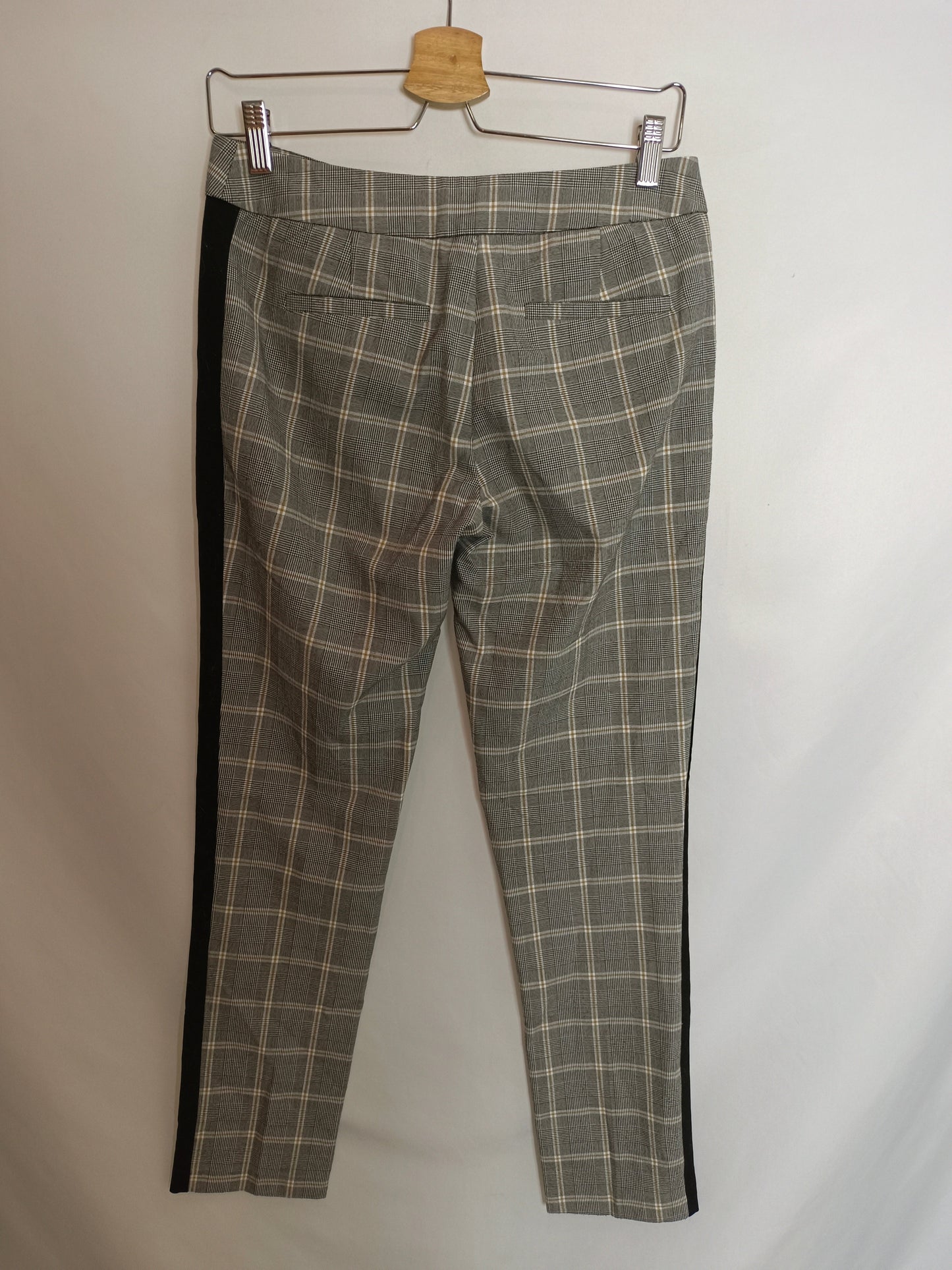 MORGAN. Pantalón gris cuadros T.36