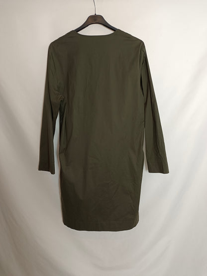 COS. Vestido corto marrón  T.44