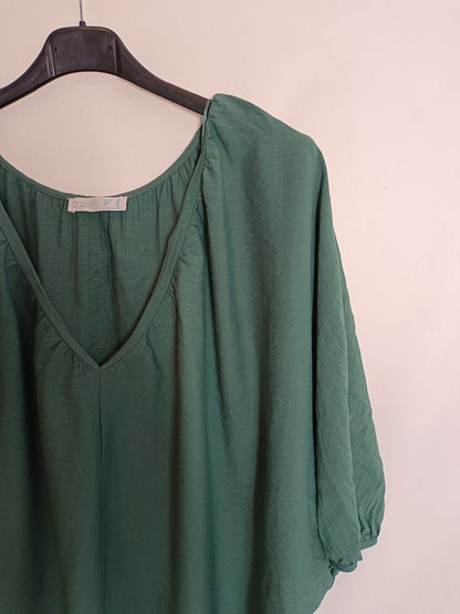 PRIMARK. Blusa fluida verde T.46