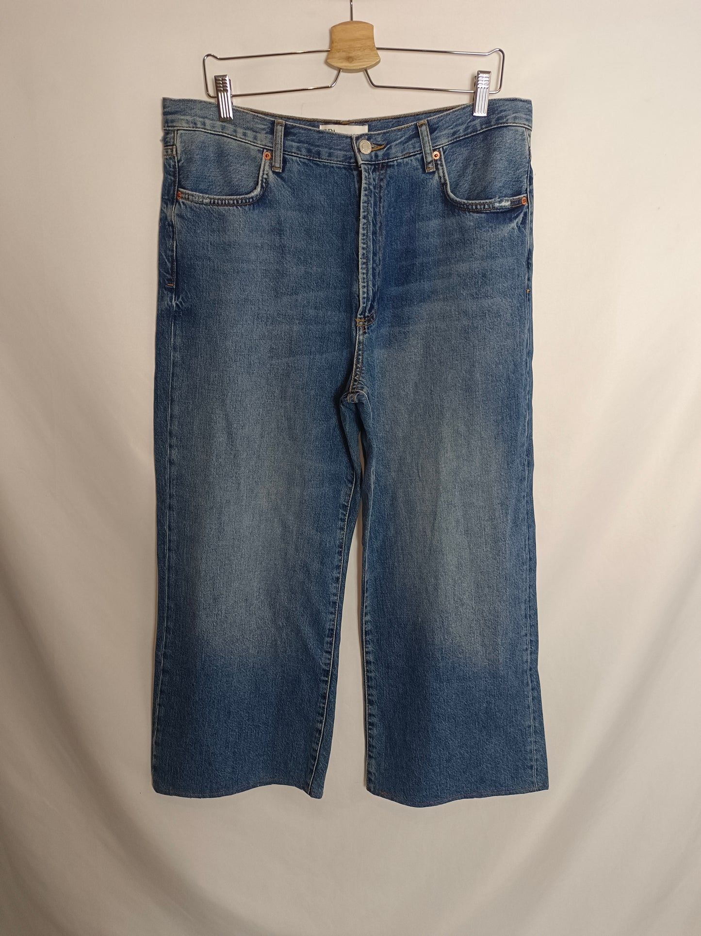 ZARA. Pantalón culotte denim T.44