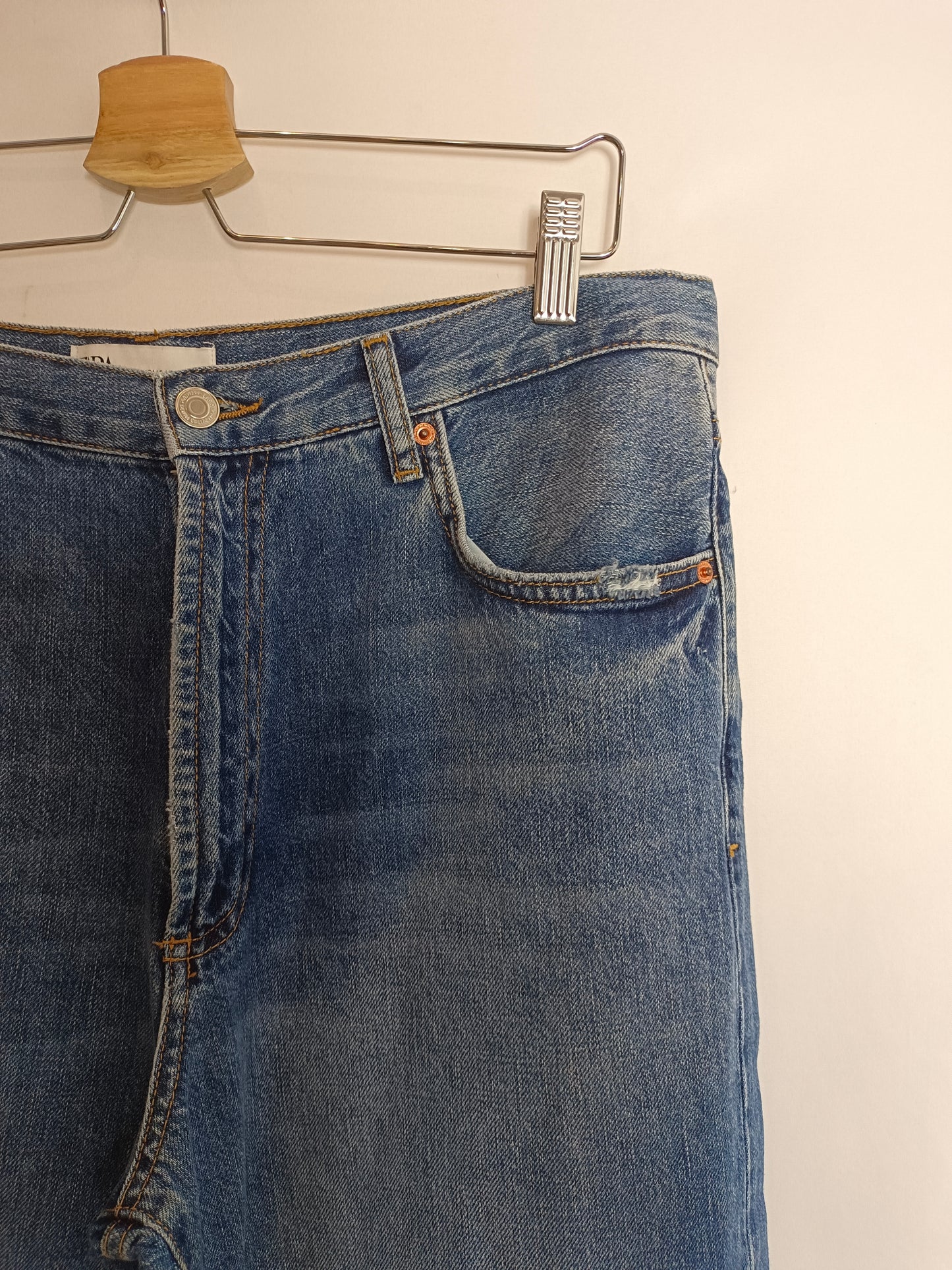 ZARA. Pantalón culotte denim T.44