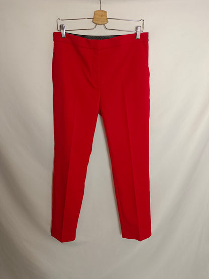 ZARA. Pantalón rojo de vestir T.xl