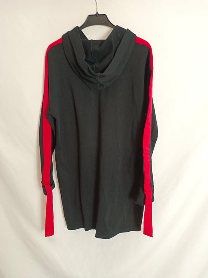 ZARA. vestido negro sudadera T.m