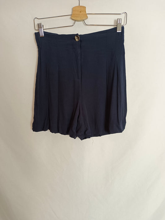 ZARA. shorts fluido azules T.s