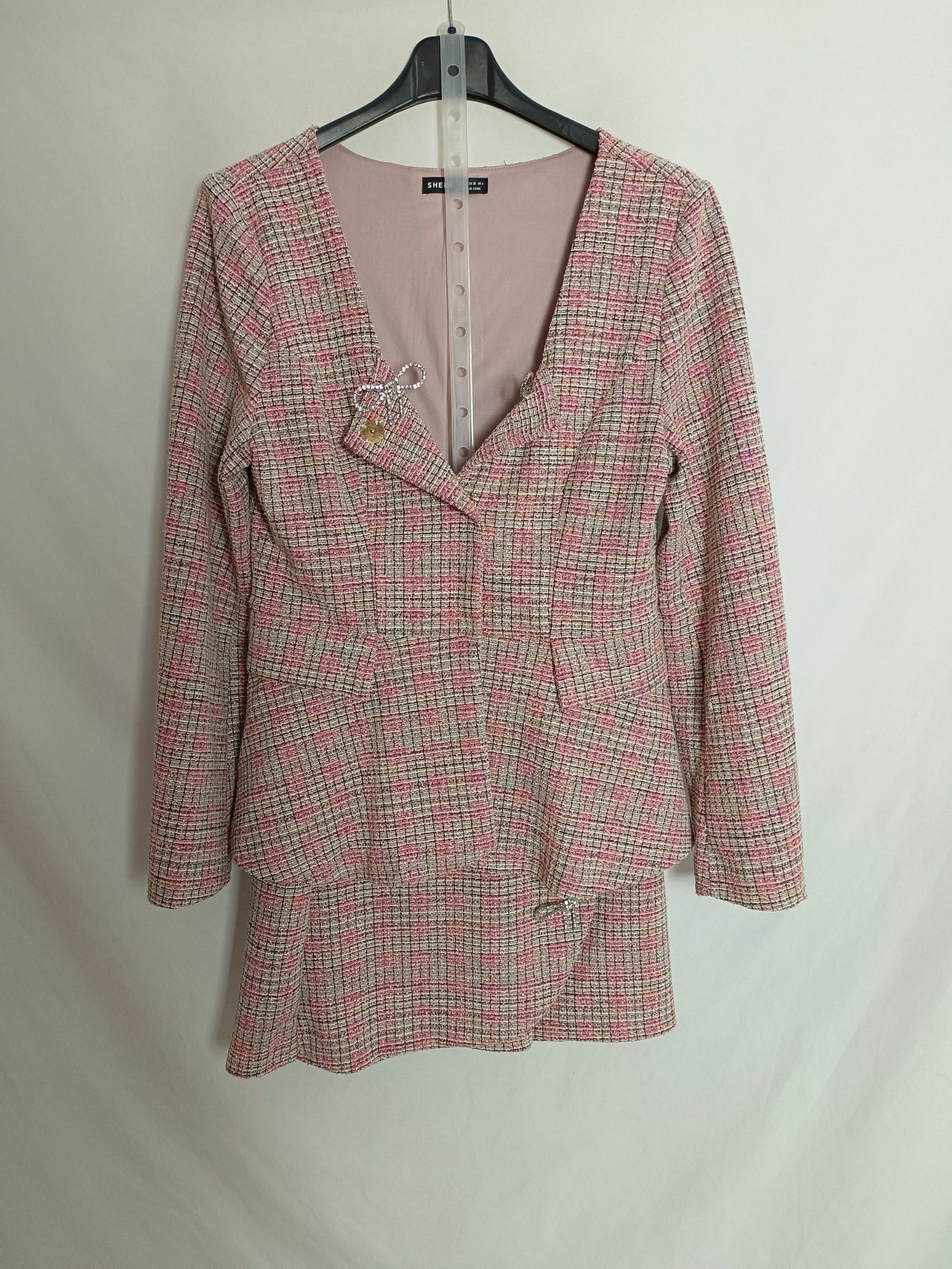 SHEIN. Total look  tweed rosa T.m