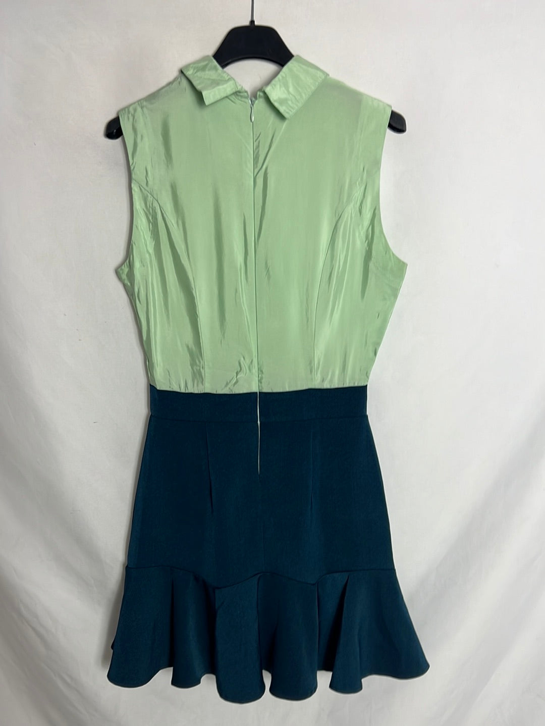 KLING. Vestido corto bicolor. T XS