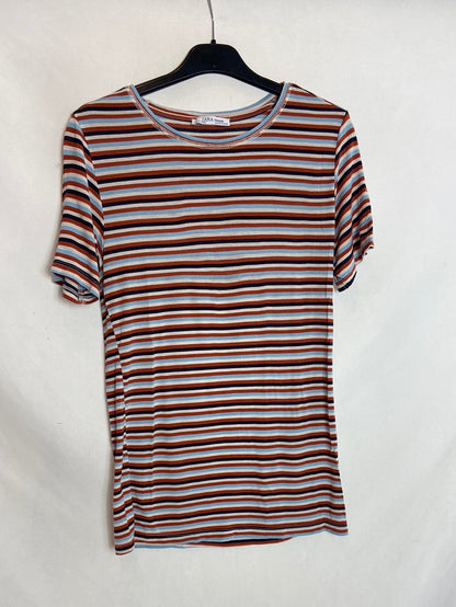 ZARA. Camiseta rayas de colores T.M