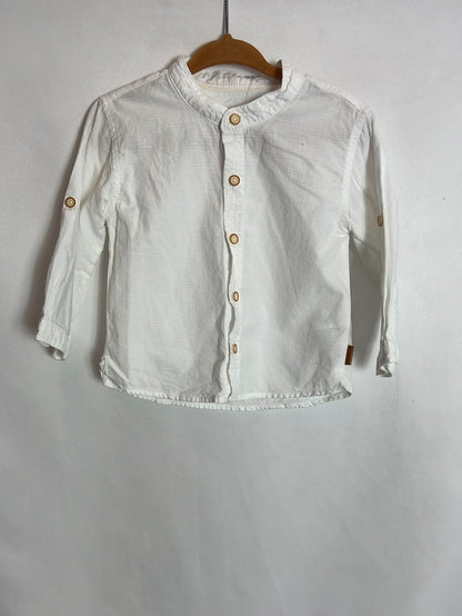 SFERA. Camisa blanca cuello mao. T 6-12 meses