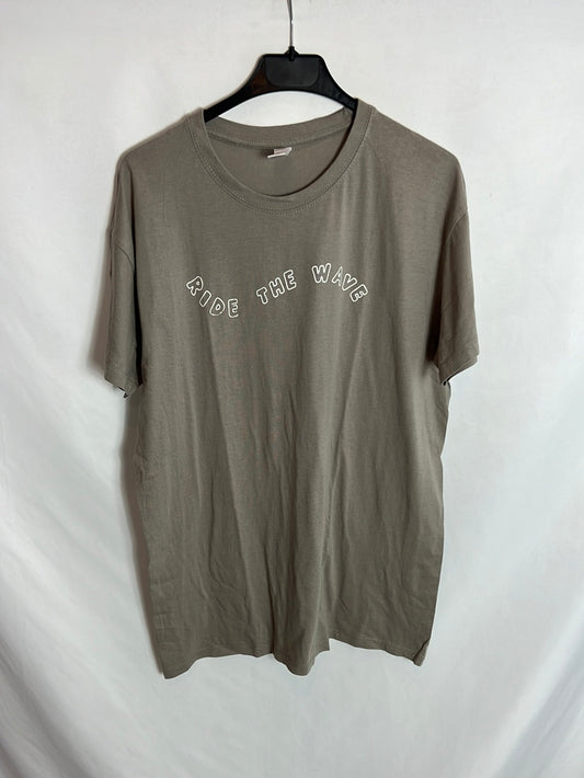 OTRAS. Camiseta beige letras T.l