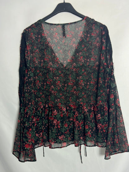 STRADIVARIUS. Blusa negra semitransparente flores. T L