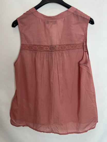 INTROPIA. Blusa sin mangas rosa encajes. T S