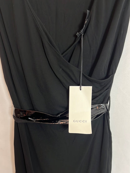 GUCCI. Vestido corto drapeado negro. T S