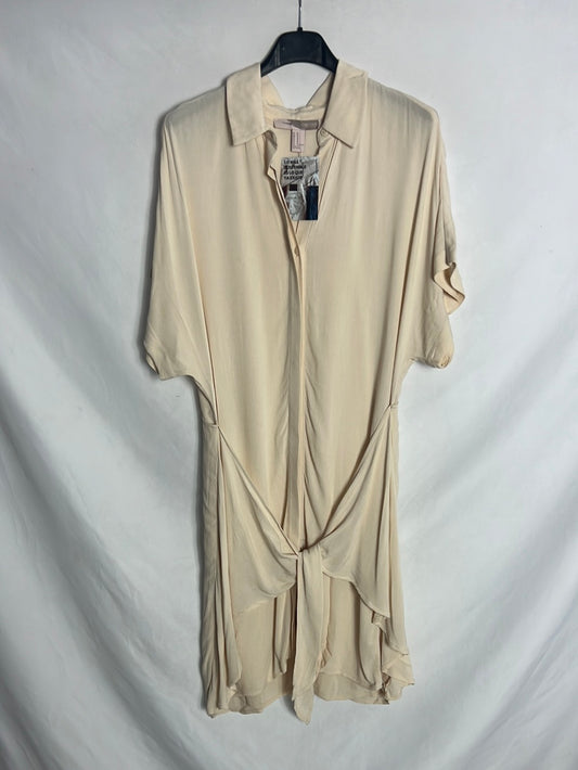 FOREVER21. Vestido beige lazada frontal. T M