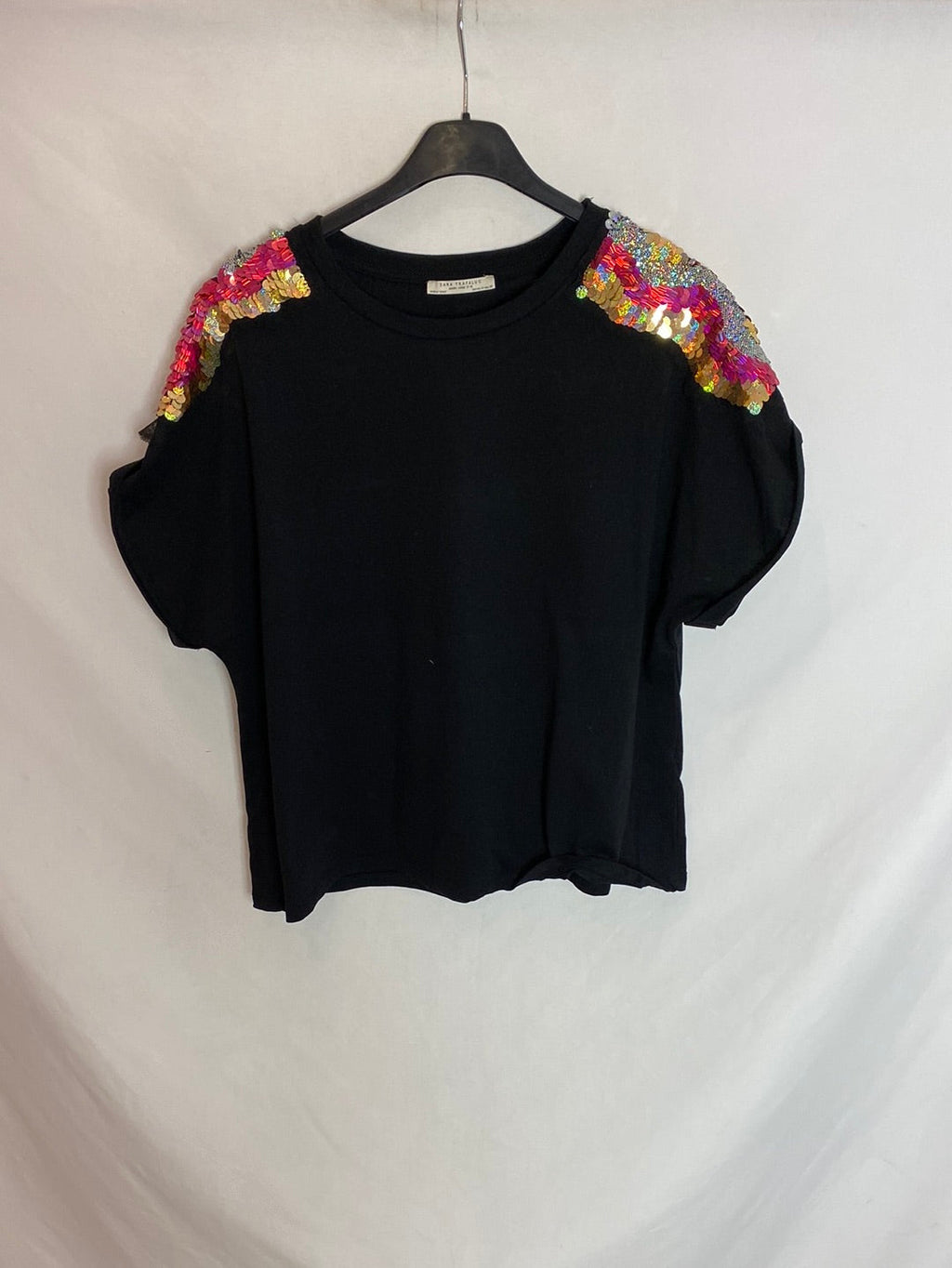 Camiseta lentejuelas mujer discount zara