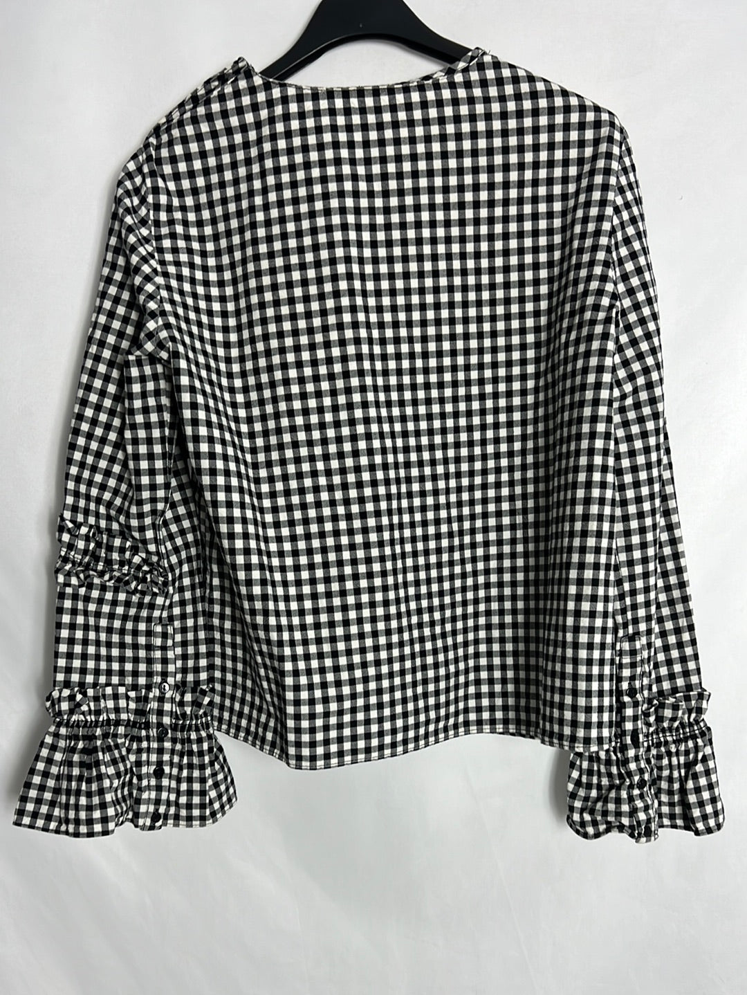 ZARA. Blusa cuadros vichy volante manga. T S