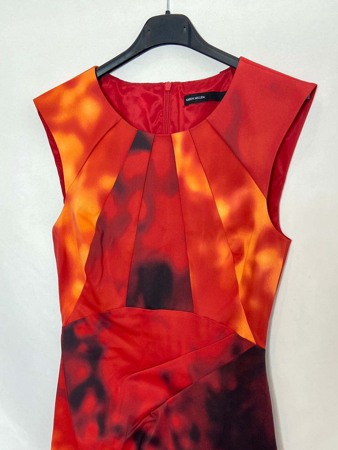 KAREN MILLEN. Vestido corto rojo estampado  T.38