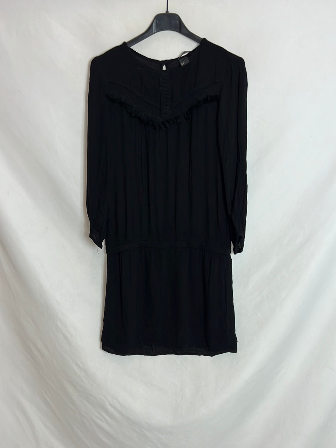 H&M. Vestido negro pompones. T 34