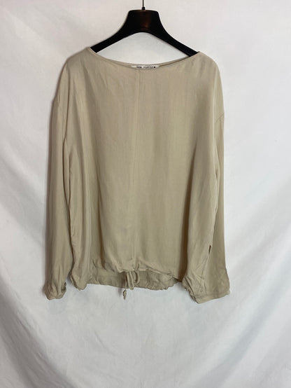 Zara. Blusa fluida satinada. T.S