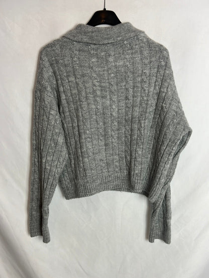 PULL&BEAR. jersey gris ochos T.m