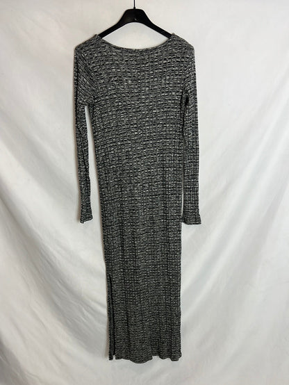 BERSHKA. Vestido midi canalé gris jaspeado. T S