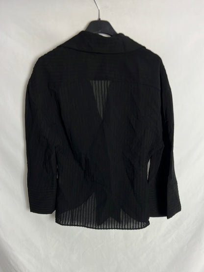 ZARA. Blusa negra textura rayas. T S