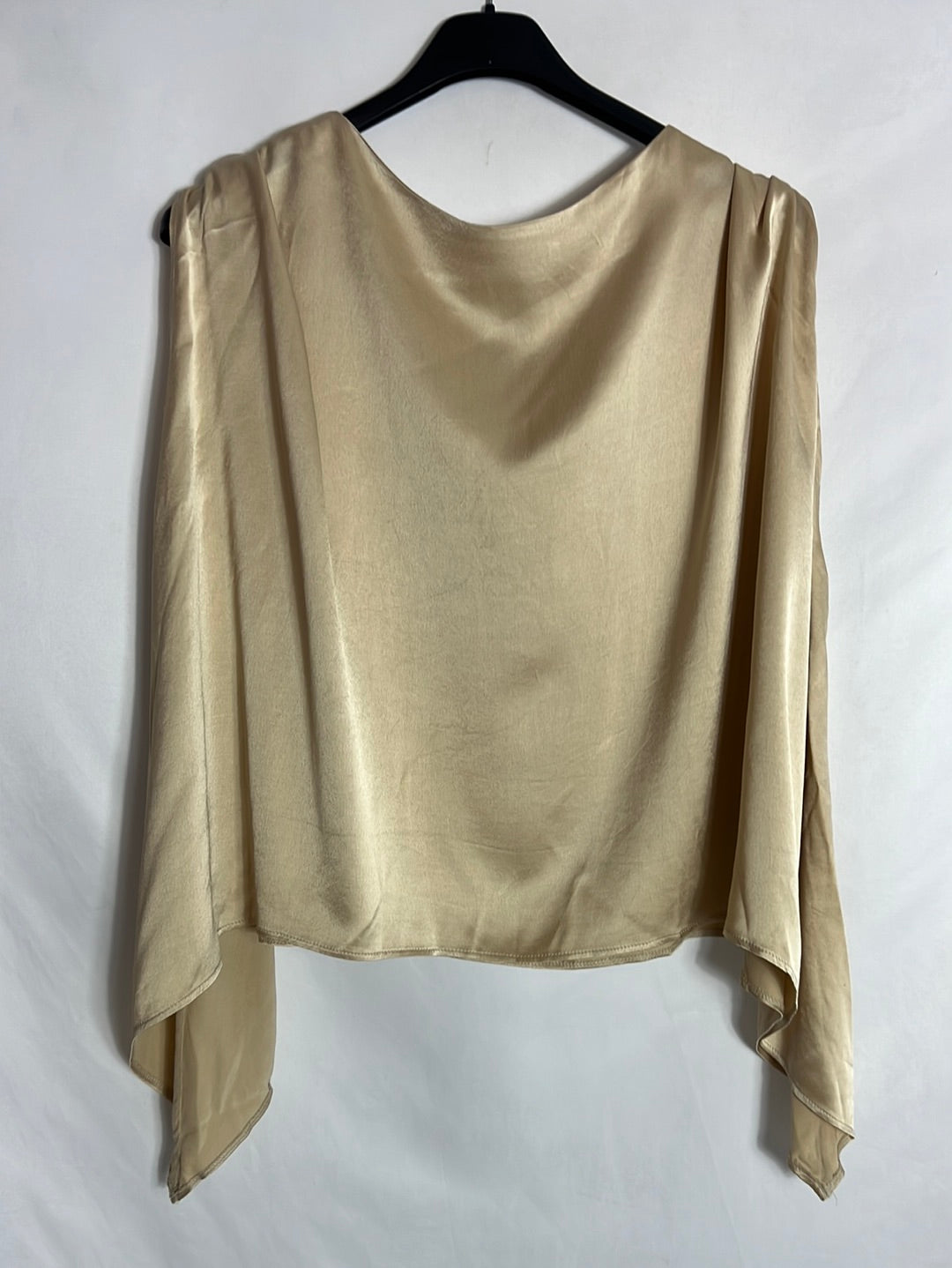 OTTOD´AME. Tops satinado asimétrico beige. T S