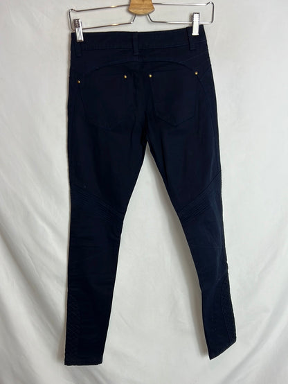 SFERA. Pantalón pitillo azul T.40