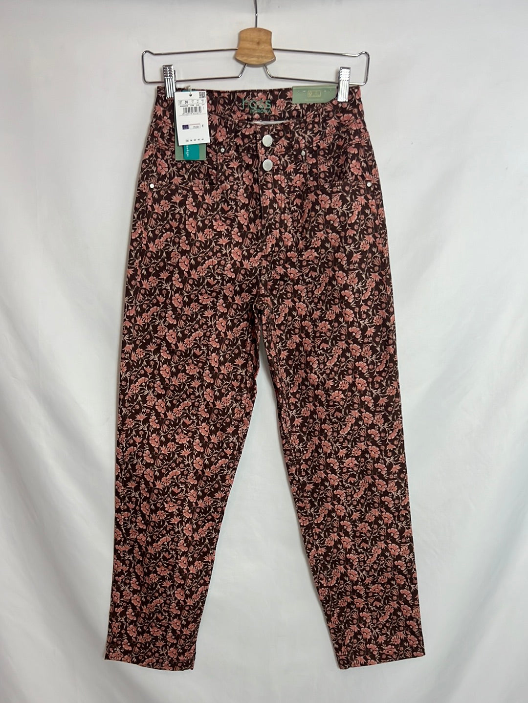 INTROPIA. Pantalones slim fit estampados. T 36