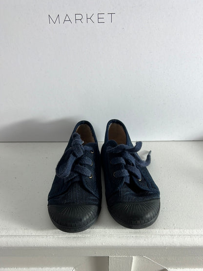 PISAMONAS. Zapatillas cordones micropana azules.T 24