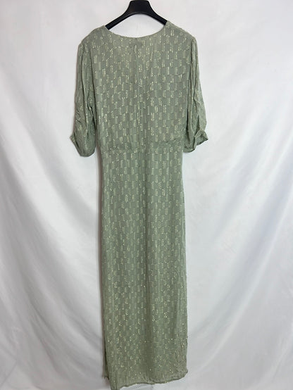 INTROPIA. Vestido midi verde claro hilos dorados. T S