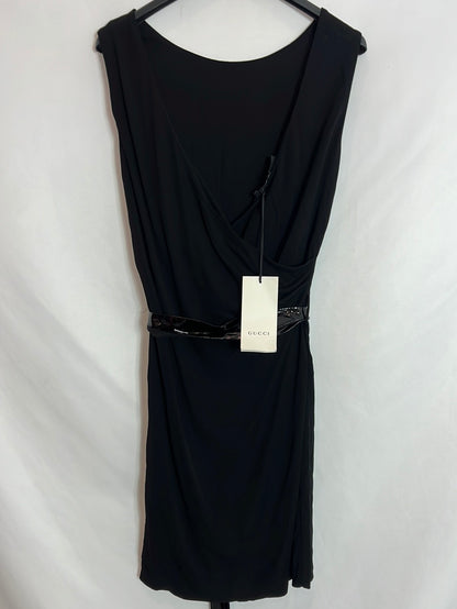 GUCCI. Vestido corto drapeado negro. T S