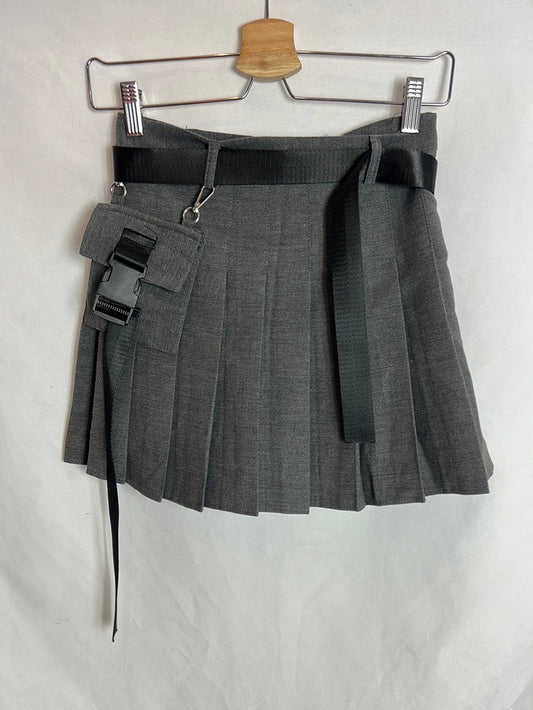 OTRAS. Falda/pantalón gris tablas T.xs