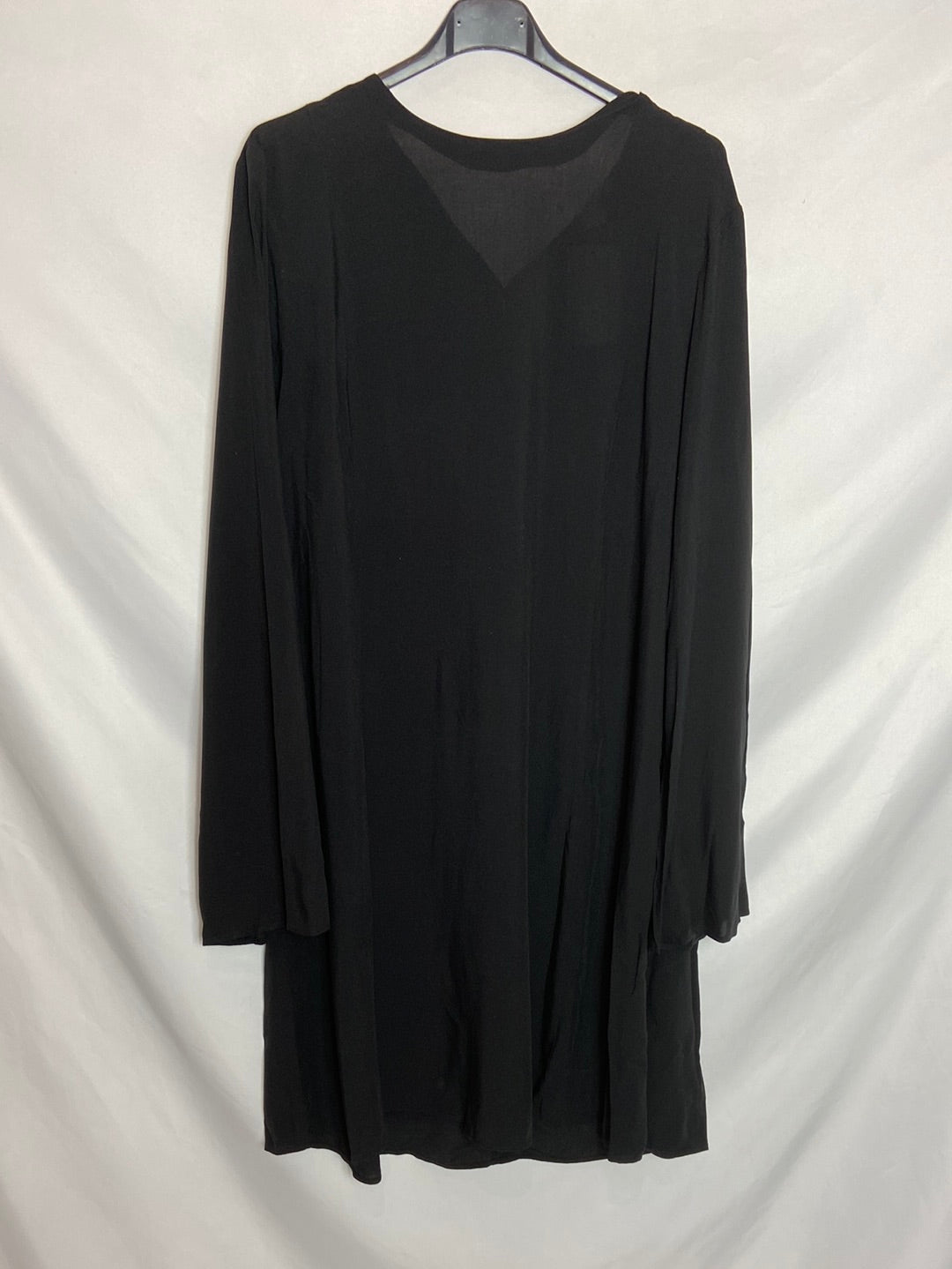 H&M. Vestido negro corto fluido  T.46