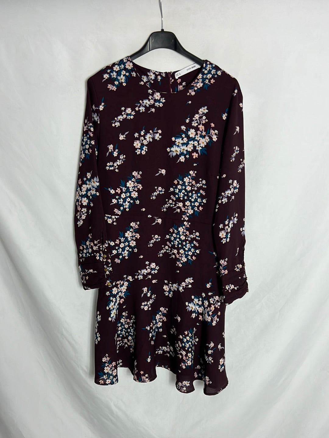 SFERA. Vestido burdeos estampado flores. T S