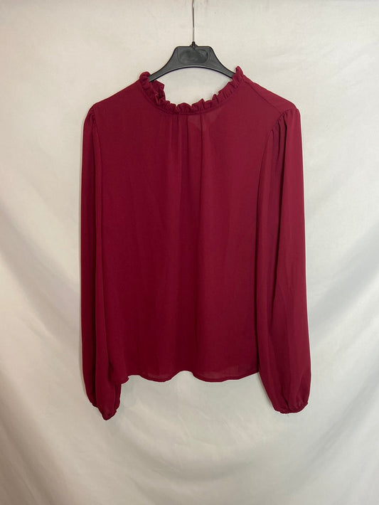 SHEIN. Blusa burdeos cuello perkins (M)