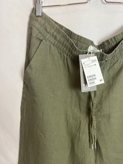 H&M. Pantalón lino verde fluido. T 46