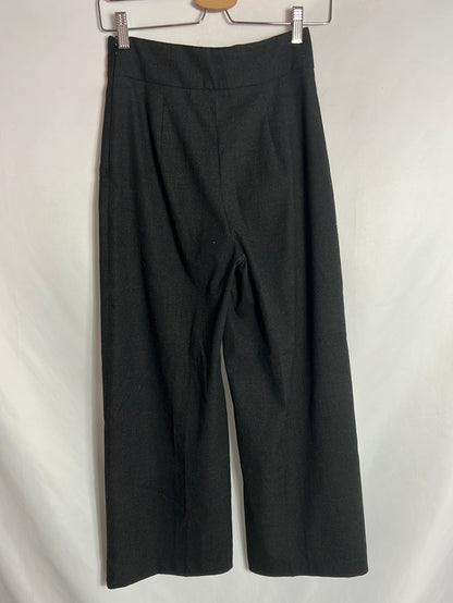 ZARA. Pantalón culotte gris marengo textura. T XS