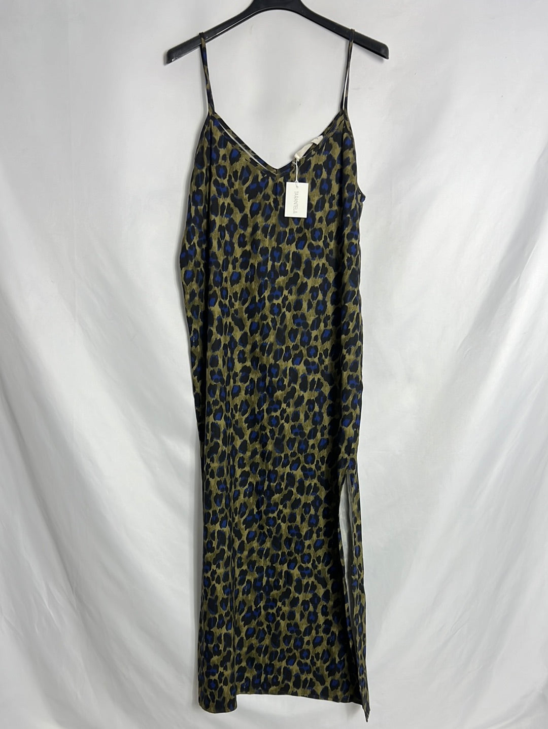 TARANTELA. Vestido midi verde animal print. T S