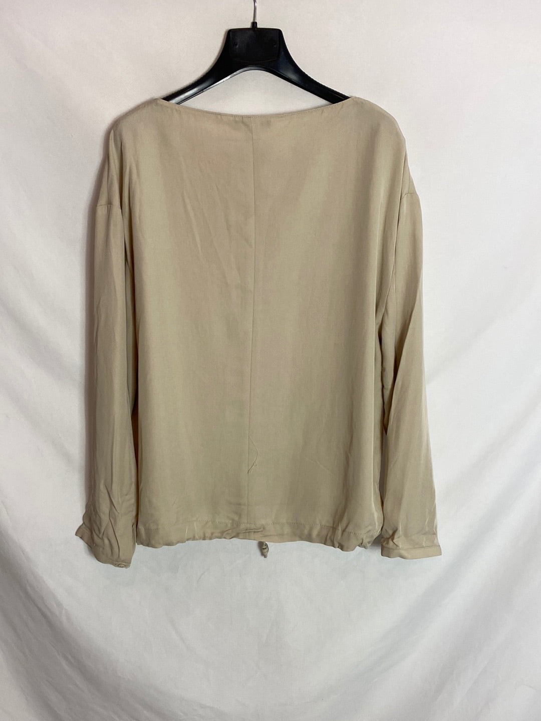 Zara. Blusa fluida satinada. T.S