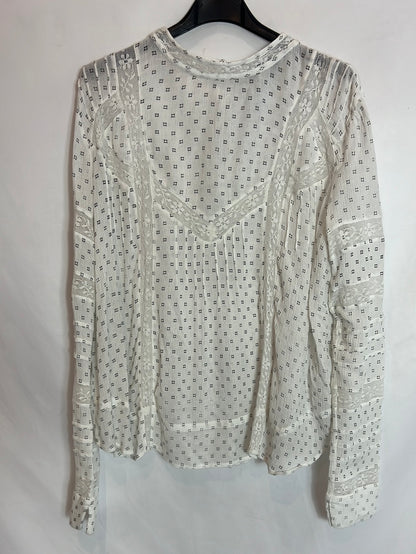 THEO&LEA. Blusa blanca estampada detalle encajes. T M