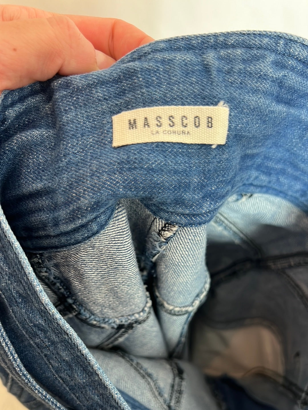 MASSCOB. Pantalón culotte denim. T 38