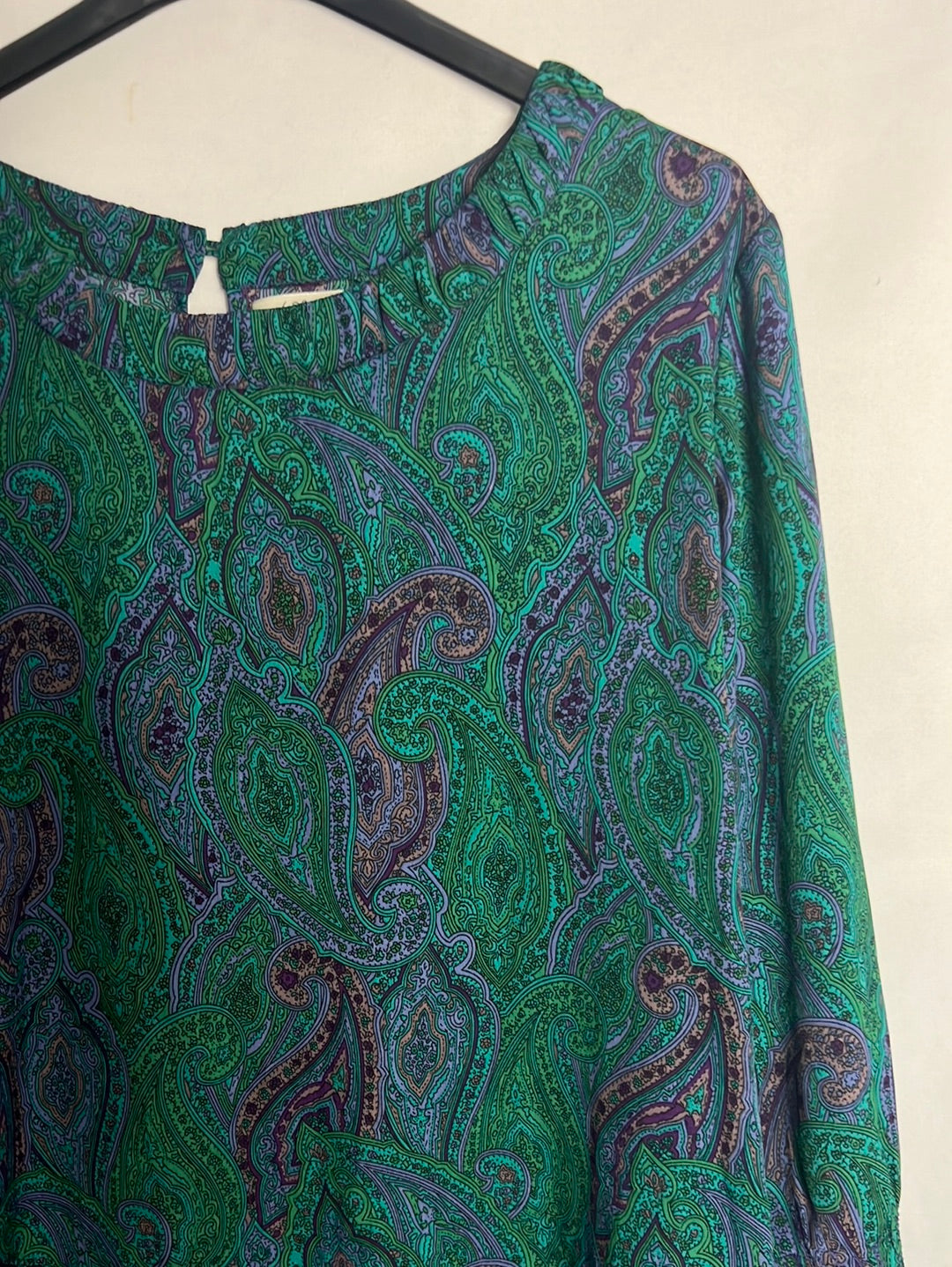 SFERA. Vestido verde y morado amebas. T L