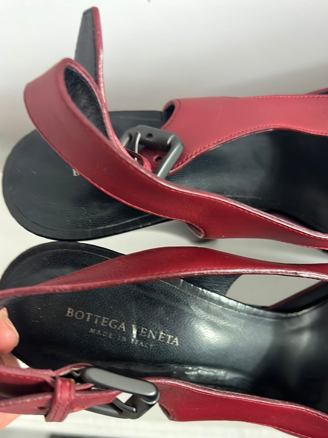 BOTTEGA VENETA. Sandalias plataforma burdeos. T 37