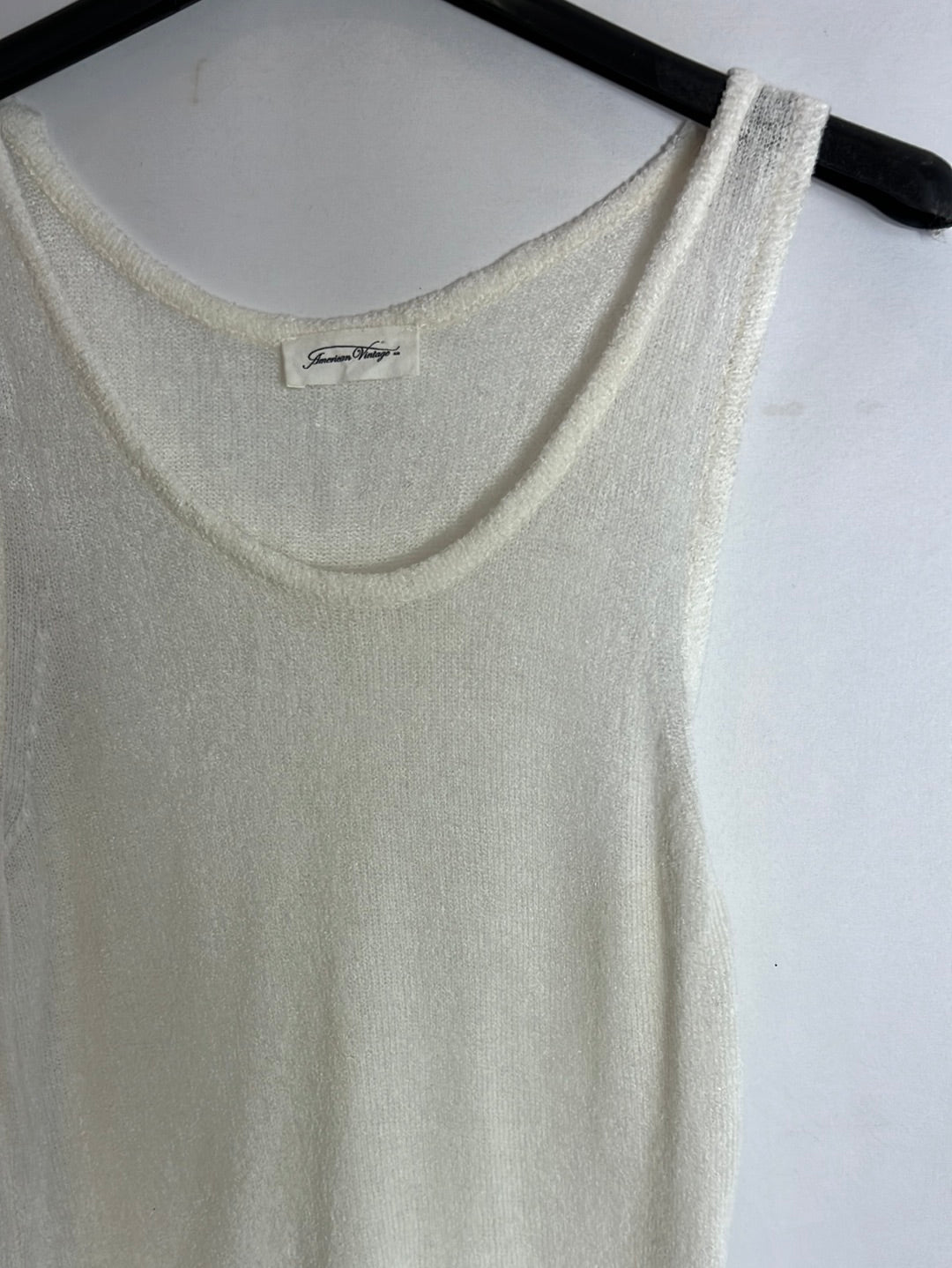 AMERICAN VINTAGE. Top blanco textura. T S