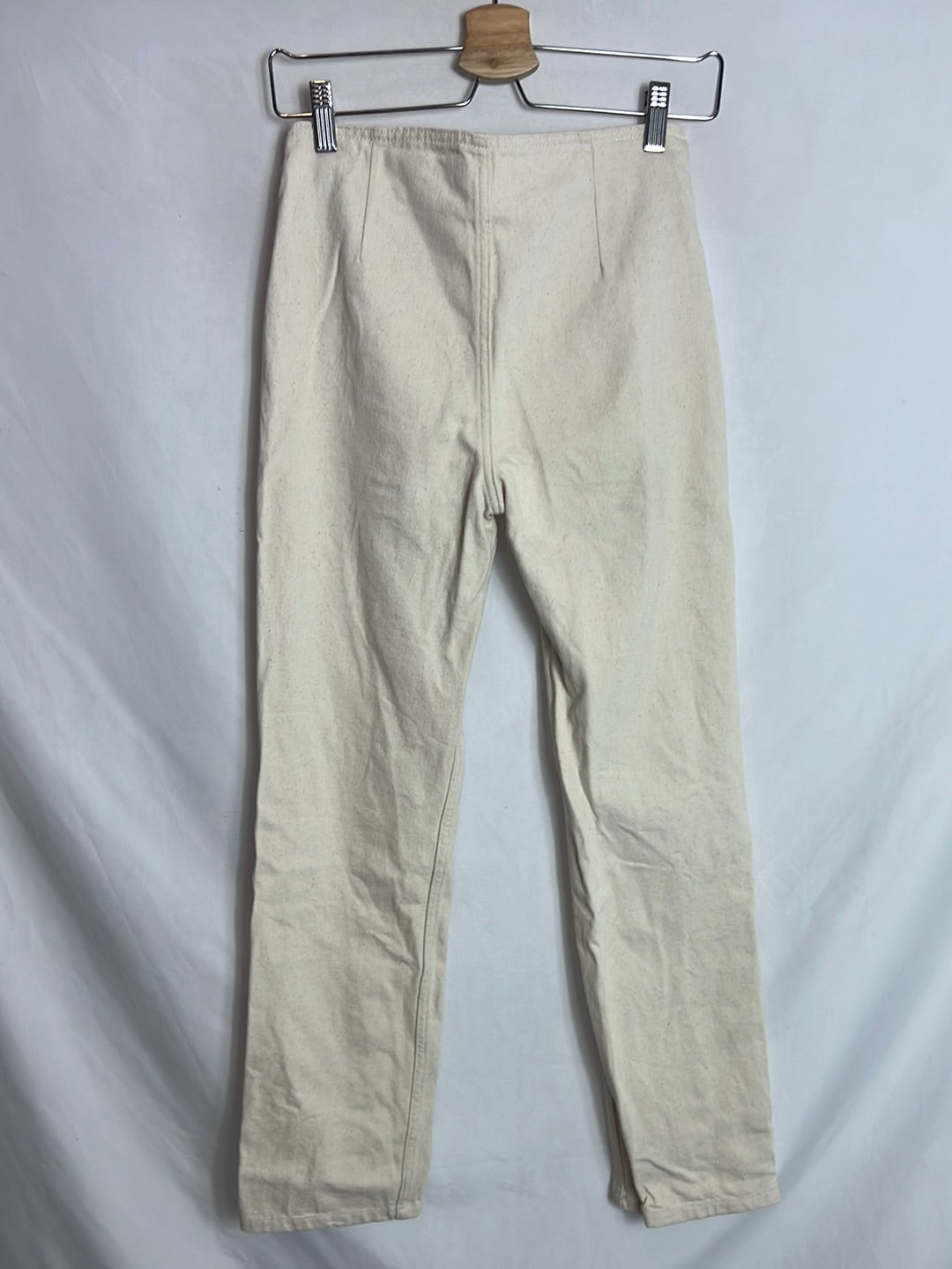 H&M. Pantalón beige cuerdas T.34