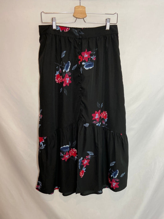 VERO MODA. Falda midi negra flores T.M