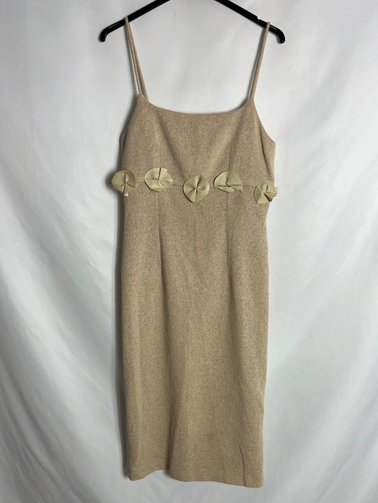 CARMEN MAZA. Vestido midi punto beige. T 40